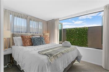 Sun Kissed Pool Villa (Bachcare) - Mangawhai