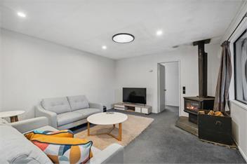 Lake Stroll Charm (Bachcare) - Wanaka