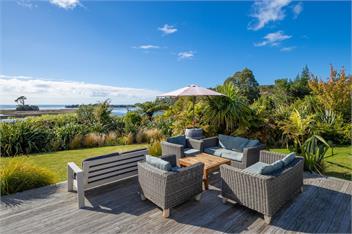 Zatori - A Luxury Paradise for Adventure or Relaxation - Golden Bay