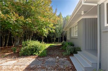 Beachview Bliss (Bachcare) - Clarks Beach