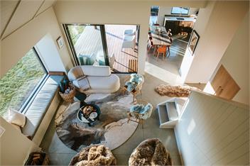 Ranger's Retreat | Stunning Mountain Views | Rural Location | Outdoor Fireplace - Wanaka