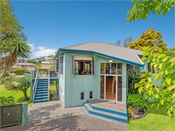 The Tui’s View (Bachcare) - Whangamata