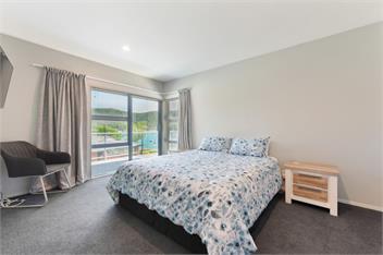 Waikawa Bay View (Bachcare) - Picton