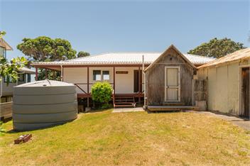 Poppy's Beach House (Bachcare) - Whangapoua