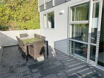 3-Bed Queenstown Apt with Balcony, Close to Town - Queenstown