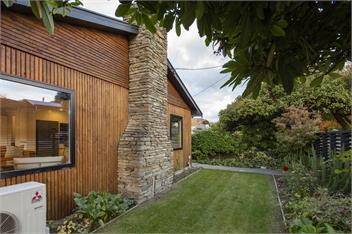Arrowtown Gem | Stylish Escape | Prime Location - 