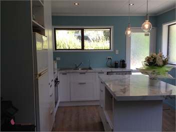 Absolute Waterfront Holiday House - Algies Bay