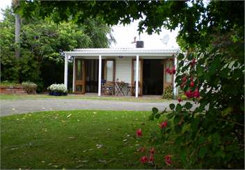 Jacaranda House - Otaki