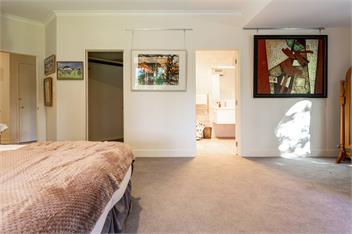 Giverny Art House - Queenstown