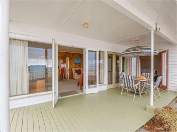 Lake Edge Cottage (Bachcare) - Waitahanui