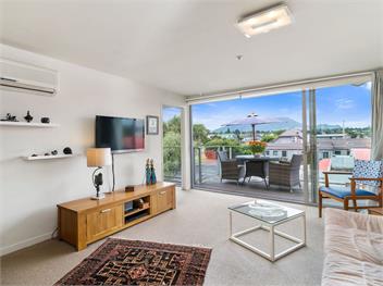 Relax on Roberts (Bachcare) - Taupo Central