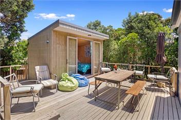 Coastal Charm (Bachcare) - Waihi Beach