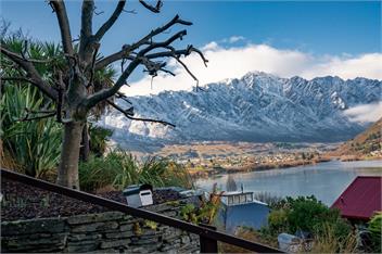 A Stunning Stay (Bachcare) - Queenstown