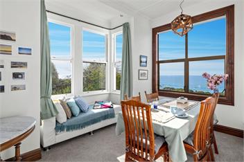 The Professor's Beach House (Bachcare) - Dunedin