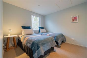 Southland Sounds (Bachcare) - Te Anau