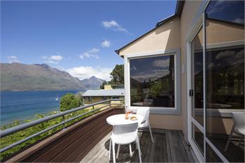 Tahuna Lakeside | Central location + Great for groups - Queenstown