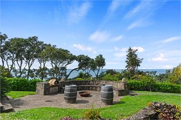 Beachside Luxury (Bachcare) - Auckland