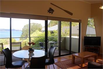 The Green House - Oamaru Bay - Oamaru Bay