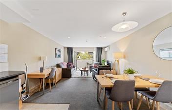 Heart of Taupo Apartment - By Town & Lake! - Taupo