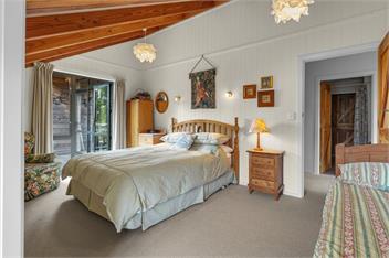 Karearea Cottage (Bachcare) - Purau