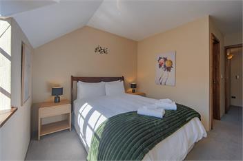 Monaco Village Apartment - Nelson