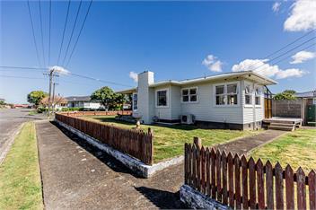 Home Away From Home (Bachcare) - 