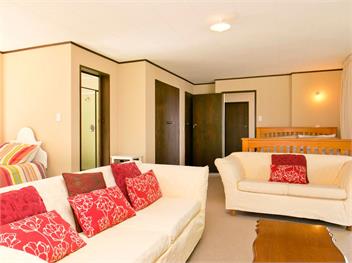 Acacia View at No. 3 (Bachcare) - Acacia Bay