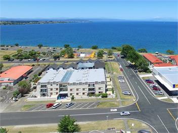 Relax on Roberts (Bachcare) - Taupo Central