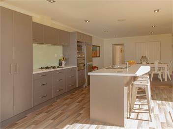 Cooks Getaway (Bachcare) - Cooks Beach