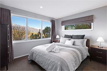 Paradise Peaks (Bachcare) - Queenstown
