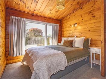 Kaka Retreat (Bachcare) - Taupo