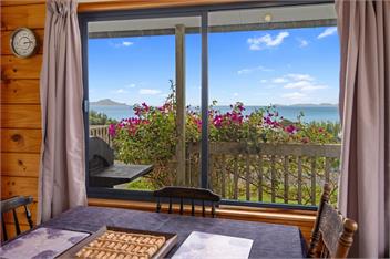 Bay View Bach (Bachcare) - Waipu