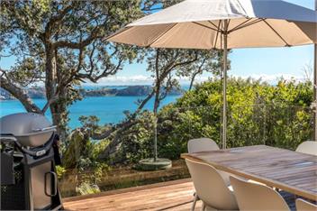 GLASSHOUSE - Waiheke Island