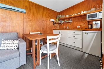 Onaeros Cute Little Cottages (Bachcare) - Waitara