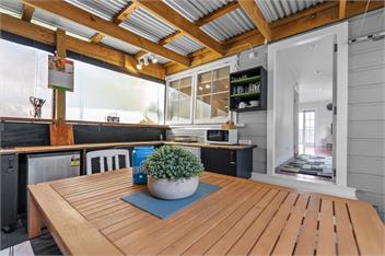 Heritage Charm (Bachcare) - New Plymouth