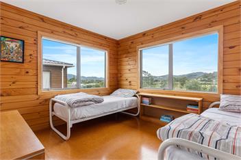 Matahari Beachfront Tairua - Pet Friendly - Tairua