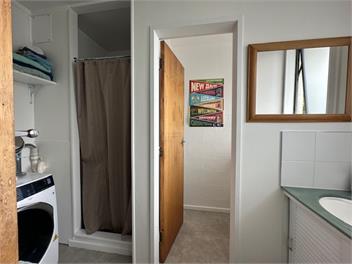Sunny, quiet flat in Mt Victoria - Wellington 