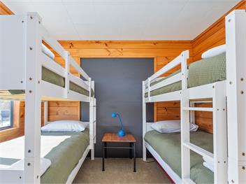 Seabreeze Surf House (Bachcare) - Whitianga