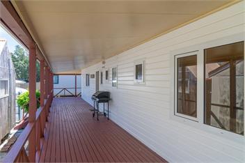 Poppy's Beach House (Bachcare) - Whangapoua