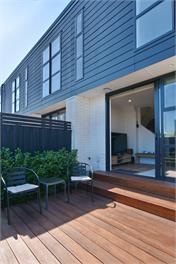 City-side Riccarton, Walk to Mall - Matai St West -