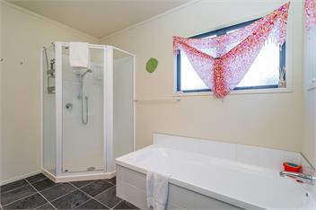 The Holiday Hideaway (Bachcare) - 