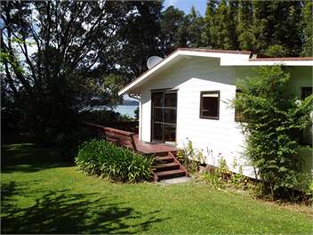 Holiday Home on Moturua Bay of Islands NZ - Russell