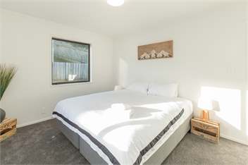 Bo's Bach - Pet Friendly - Wanaka