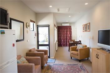 Alpine Peaks 2 Bedroom Apartment - Wanaka