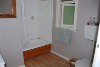 Clovelly Cottage - Near Picton