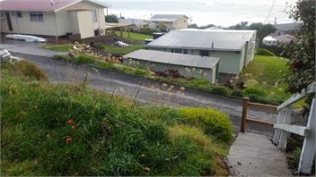 Ngawi Coastal Kiwi Bach - Ngawi