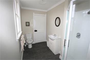 Aotea Homestead & Cottage - Martinborough