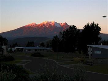Carrot Cake Chalet (Bachcare) - Ohakune