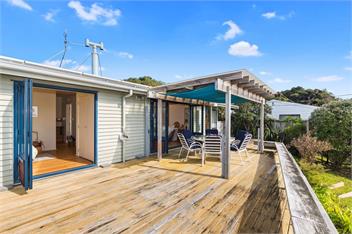 Taste Of Paradise with WiFi! (Bachcare) - Mangawhai Heads