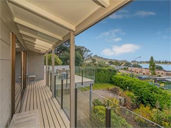 Tairua Harbour Views (Bachcare) - Tairua